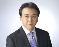 米沢 武師