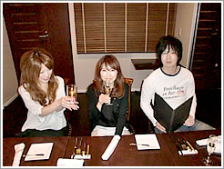 2011.03.29　今日は衛生士佐藤さんの復帰歓迎会です。