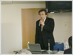 2011.02.27　米沢院長が岡山コンベンションセンターにて講演しました。 